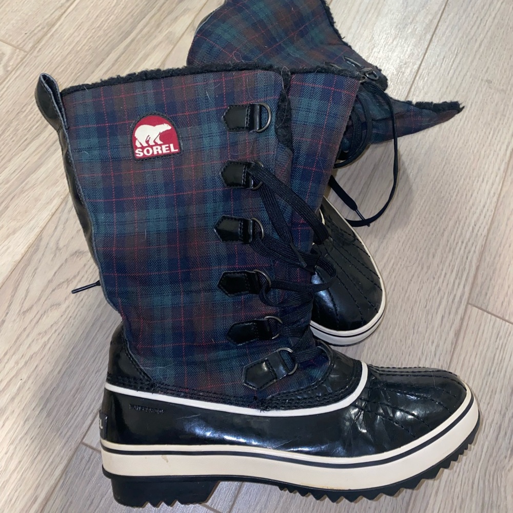 Sorrel boots